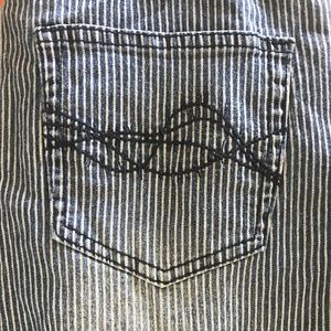 NWT Cowgirl Tuff Overalls M x 33